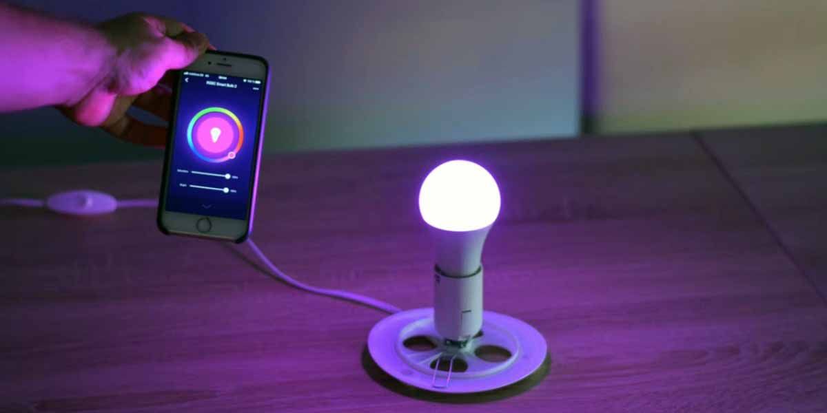 5 mejores bombillas inteligentes que puedes comprar en 2021