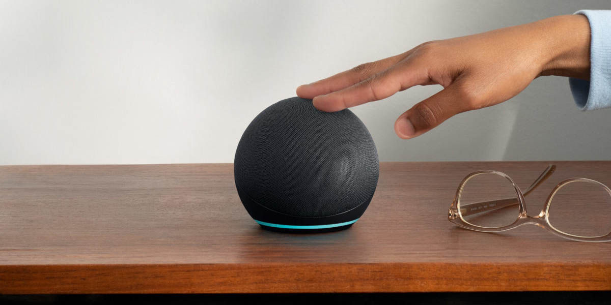 Amazon Echo Dot 5 2022 vs Google Nest Mini 2 2019 comparativa funcionalidades