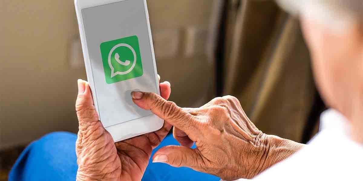 Configurar WhatsApp abuelos personas mayores