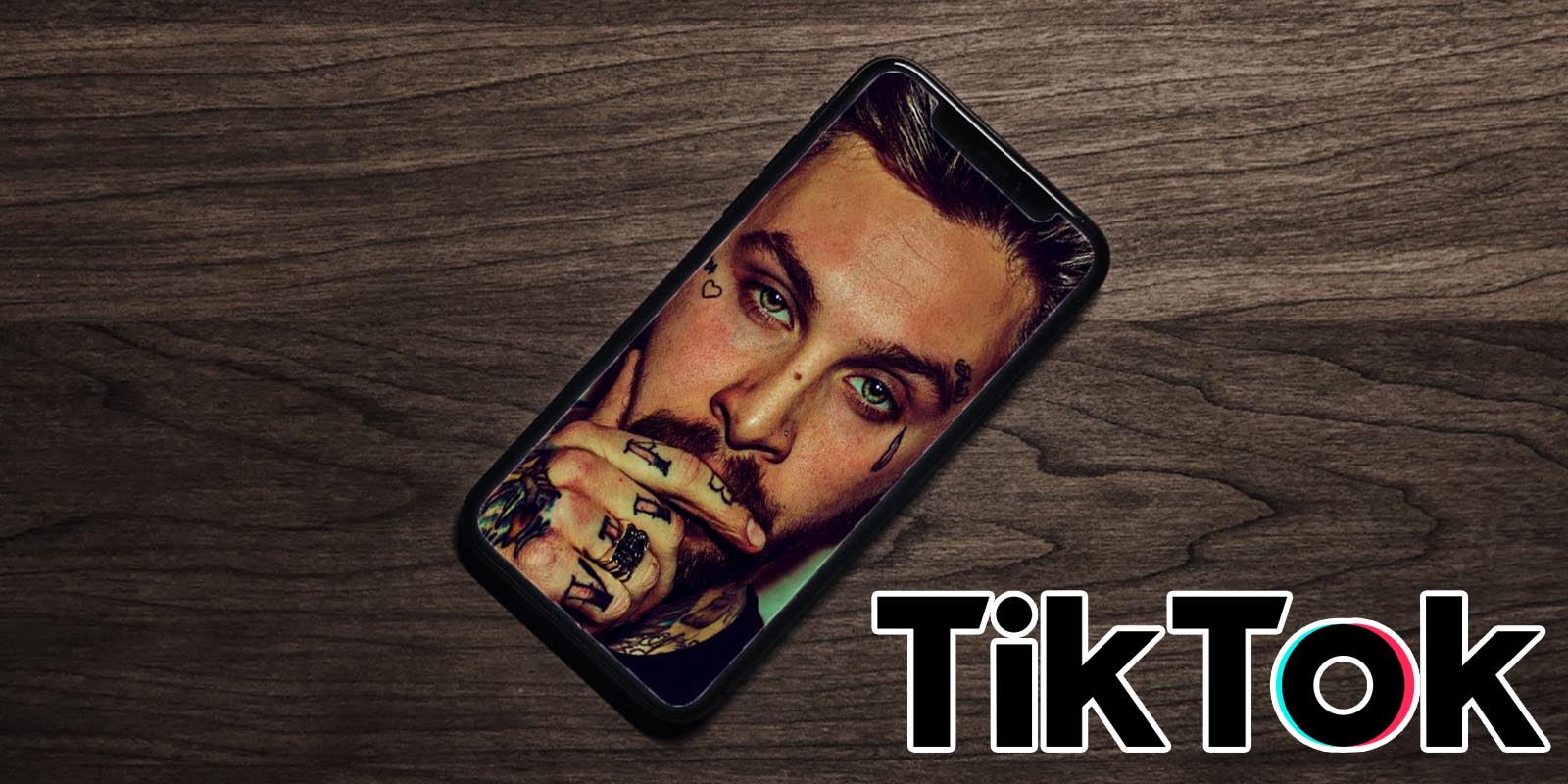 Efecto tatuajes en la cara TikTok