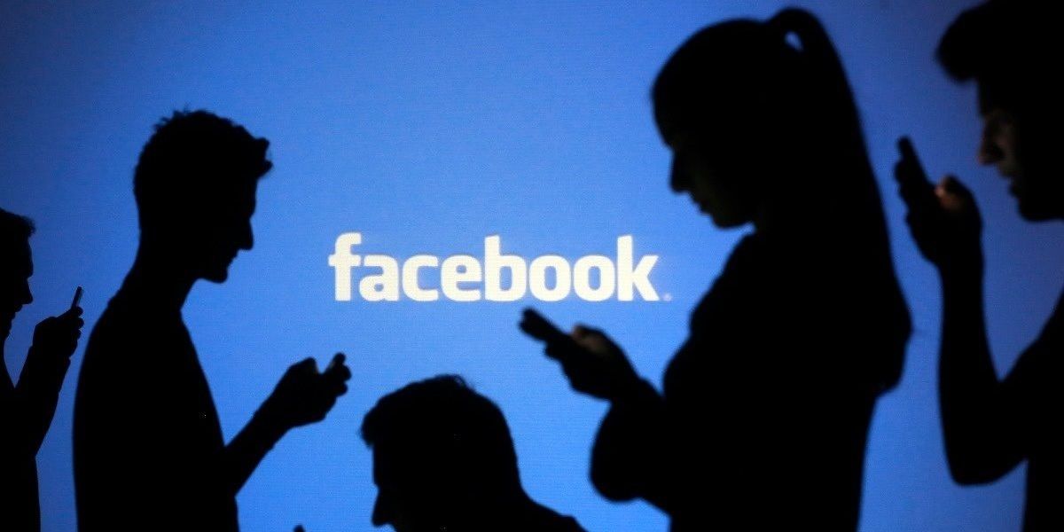 Facebook prohibira los vídeos con caras falsas para evitar bulos