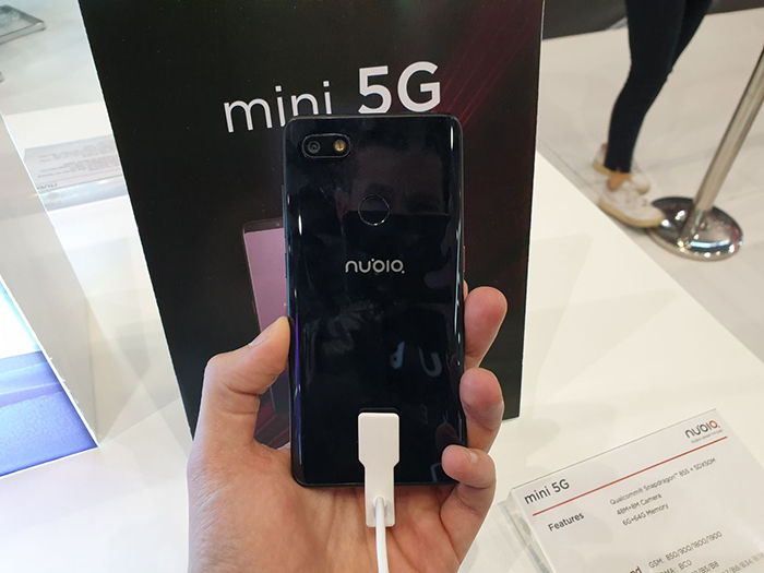 Nubia Mini 5G parte trasera