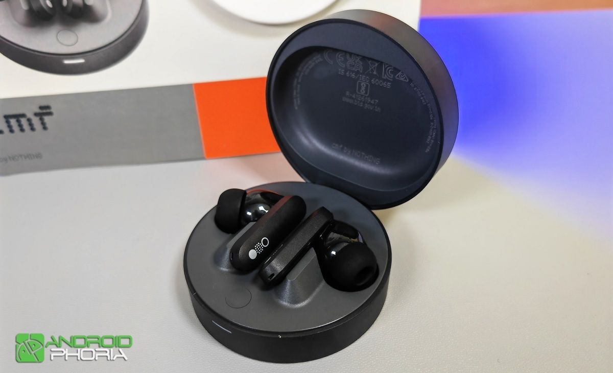 Probamos los CMF Buds Pro los auriculares con mejor ANC y bateria para su bajo precio
