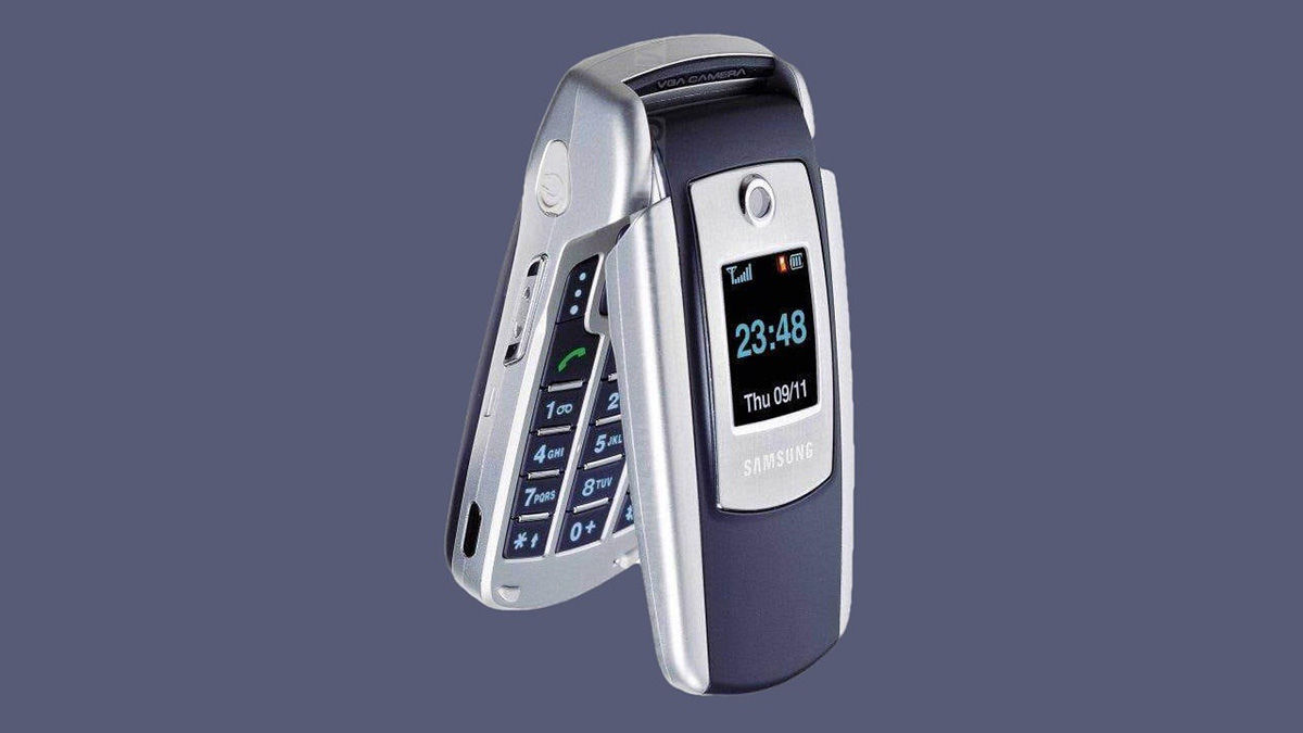 Samsung Benz Phone SGH-E700