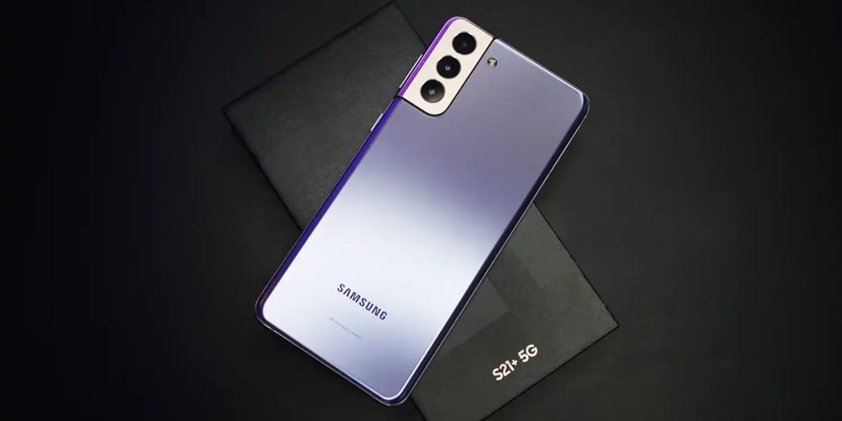 Samsung S21 plus y su caja