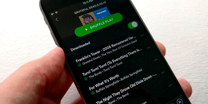 Spotify permtie cambiar el orden de las canciones en la Playlists