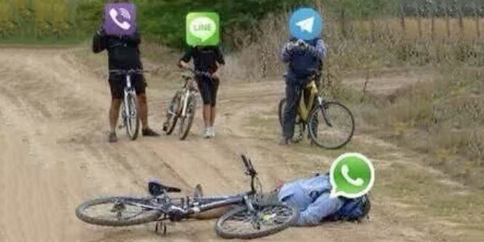 WhatsApp caido mejores tweets