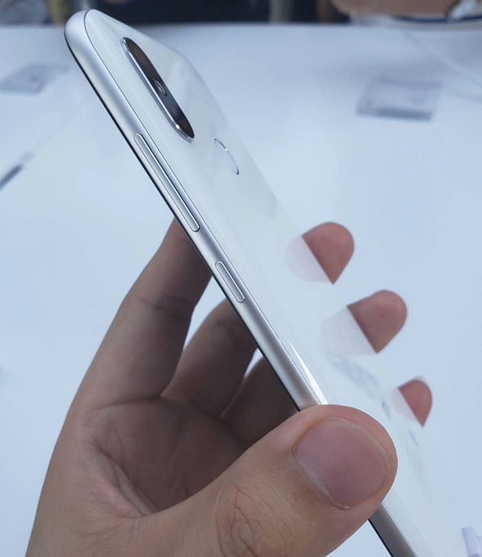 Xiaomi Mi 8 lector de huellas