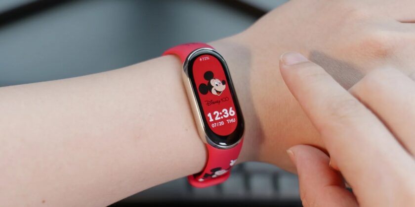 Xiaomi x Disney 100th Limited Edition pulsera inteligente