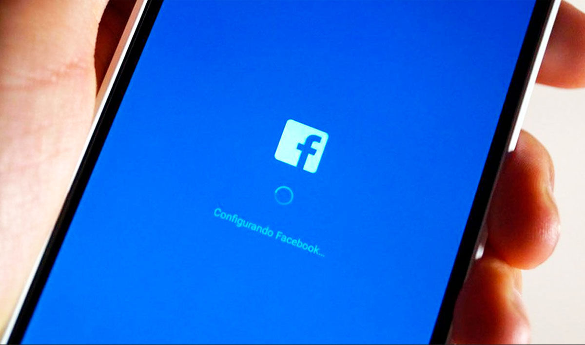facebook se cierra solo