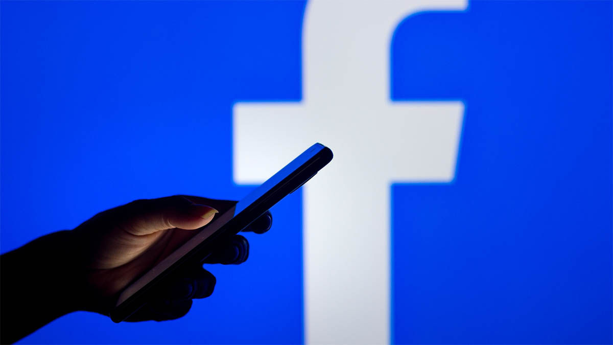 facebook entrega datos policia