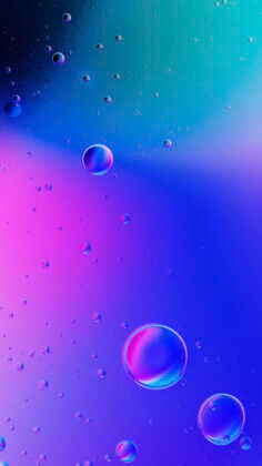 freepik Gradient iPhone wallpaper oil bubble in wáter background