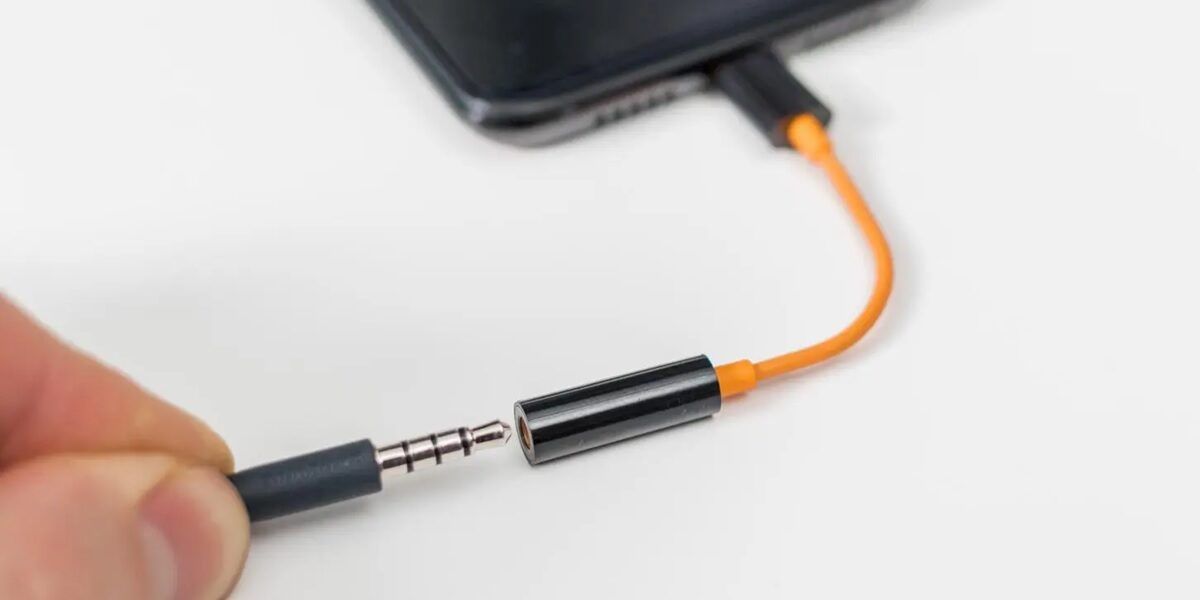 Auriculares bluetooth o conector USB-C a jack de auriculares, ¿qué ofrece  mejor calidad de