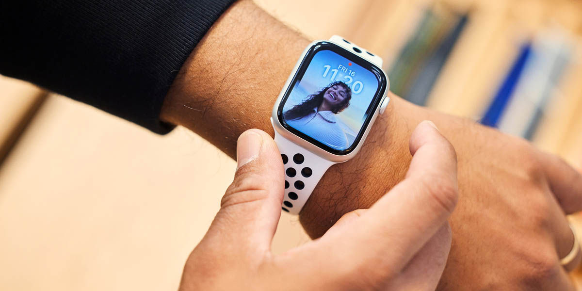 porque doctores recomiendan apple watch y no wear os