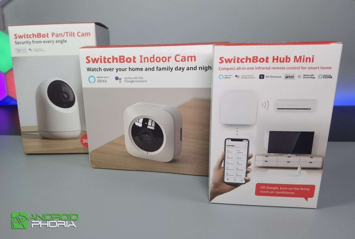 switchbot camara interior y 360 grados cajas junto a switchbot hub