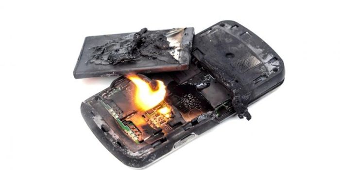 Telefono quemado