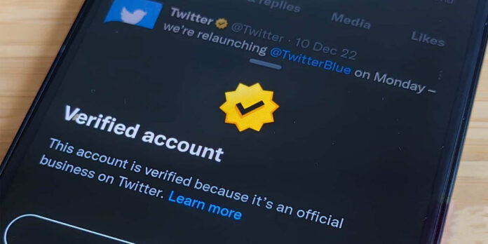 verificacion dorada de twitter costara 1000 dolares mensuales empresas
